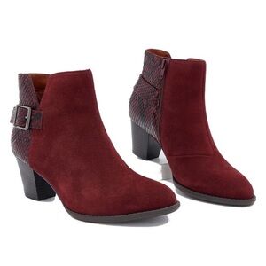 Vionic Burgundy Suede Snake Skin Block Heel Bootie B37